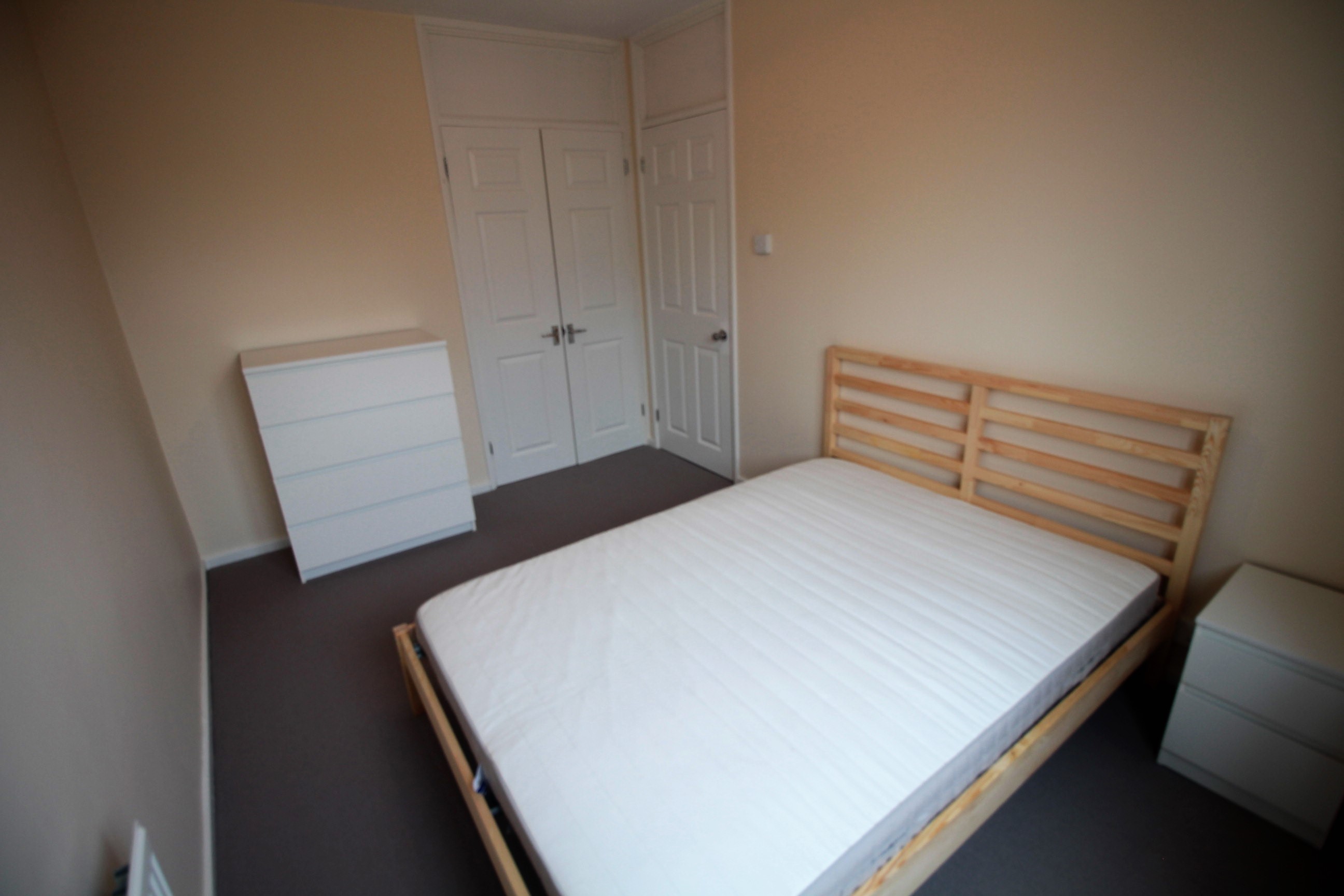 Double Room for Single use in Stepney Green
